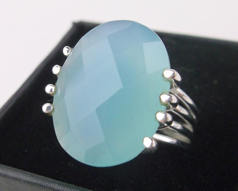 New Boxed Sterling Silver Aqua Chalcedony Ring 8 (1 of 2)