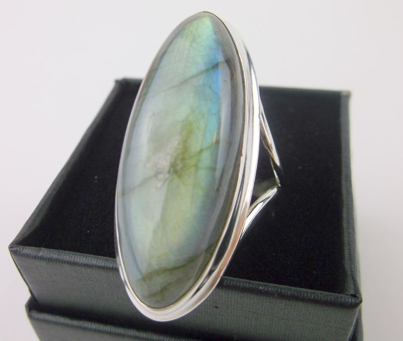 New Boxed Huge Sterling Silver Labradorite Ring 9.5 (1 of 2)