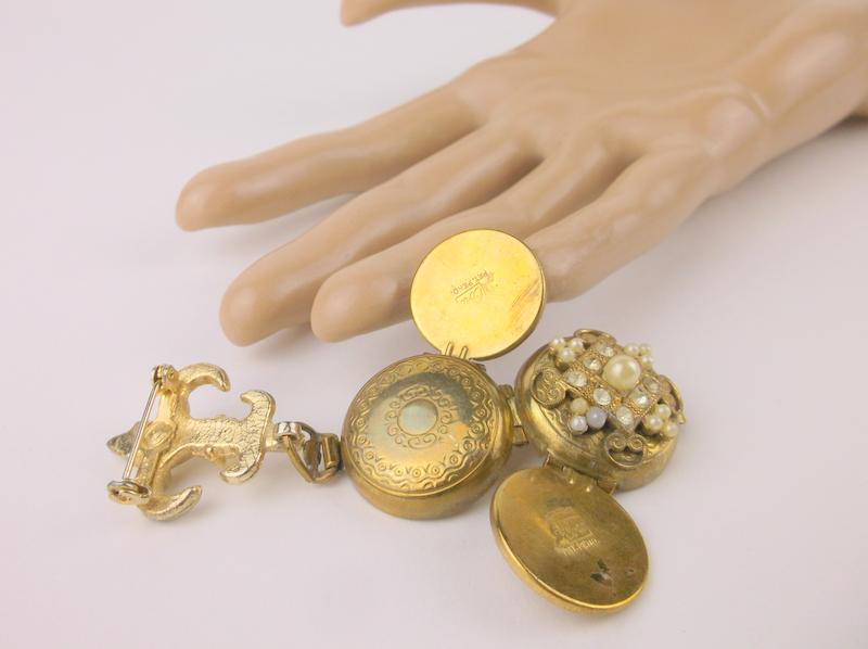 Antique 1940s Coro Craft Coeur De Lis Poison Brooch (1 of 6)