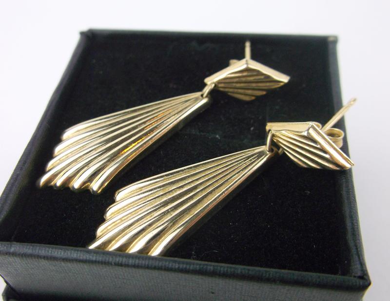 Stunning Boxed Vintage 14kt Gold Drop Earrings Stud (1 of 1)