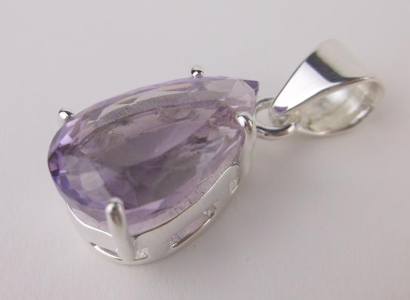 New Large Sterling Silver 20ct Amethyst Pendant (1 of 2)