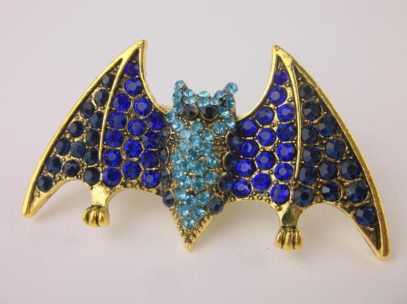 Stunning Enameled Rhinestone Bat Brooch (1 of 1)
