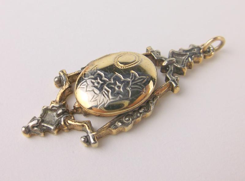 Stunning Vintage 10kt GF Locket Pendant: excellent condition