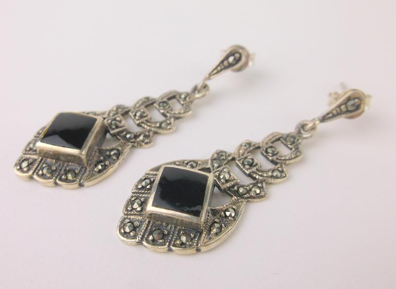 Stunning Sterling Silver Onyx Drop Earrings (1 of 1)