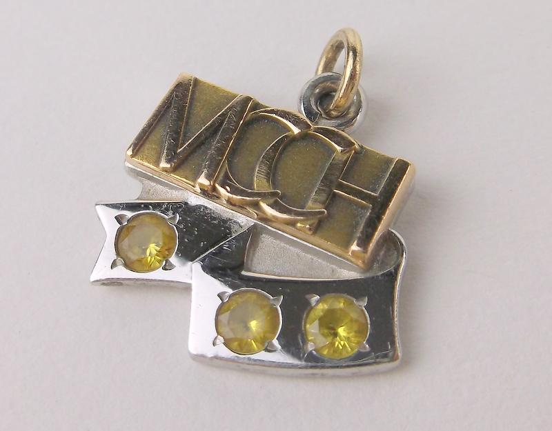 Stunning 10kt Gold MCCH Yellow Sapphire Pendant (1 of 2)