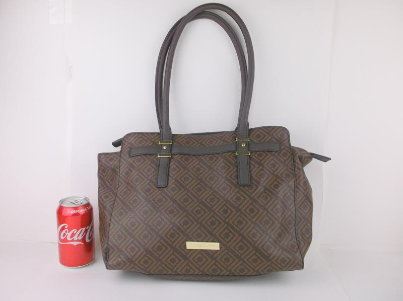 Stunning liz Claiborne Handbag Purse (1 of 6)