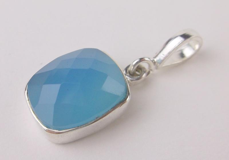 New Sterling Silver Aqua Chalcedony Pendant (1 of 1)