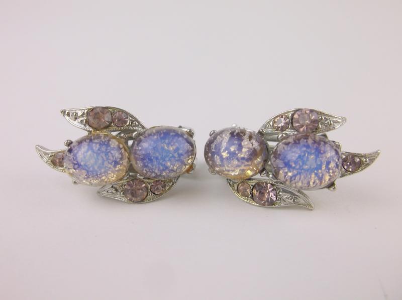 Stunning Antique 1960s Rhinestone Earrings (1 of 1)