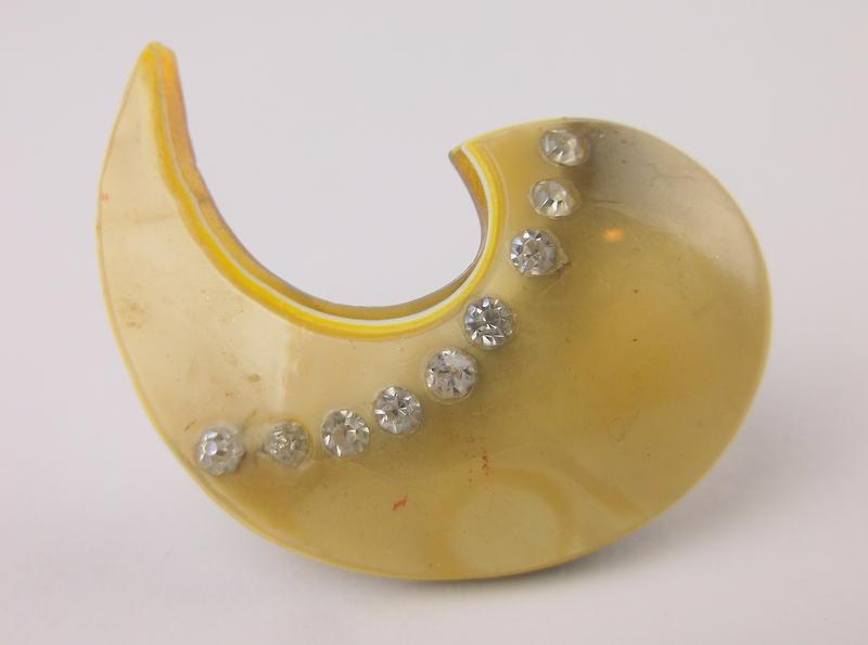 Stunning Antique 1930s Bakelite Rhinestone Brooch (1 of 2)