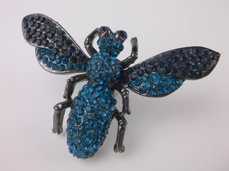 Stunning large Enameled Rhinestone Beetle Brooch (1 of 1)