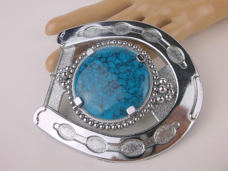 Mint 1970s Southwestern Belt Buckle Horseshoe (1 of 3)