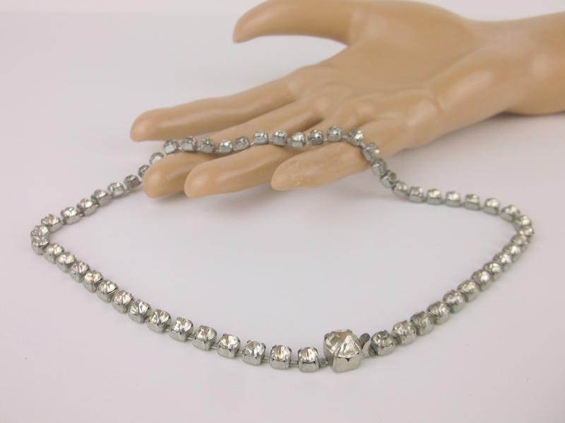 Gorgeous Antique Czech Rhinestone Necklace 14.5": excellent condition