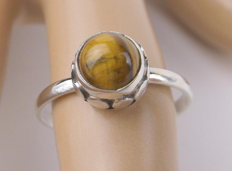 New Sterling Silver Tigers Eye Ring Size 9 (1 of 1)