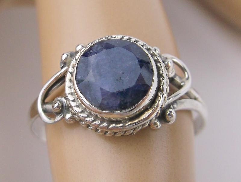 New Sterling Silver Sapphire Ring Size 8 (1 of 1)