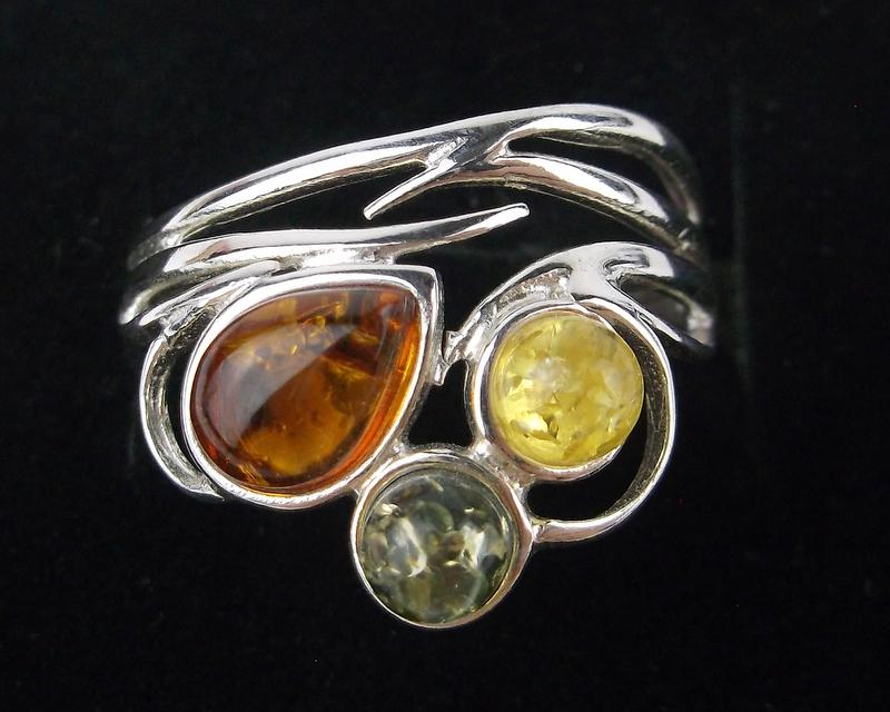 New Sterling Silver Genuine Amber Ring Size 6.5 (1 of 1)
