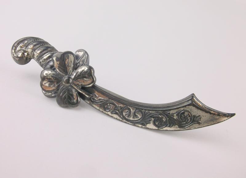 Gorgeous Antique 1940s Shamrock Sword Brooch (1 of 3)