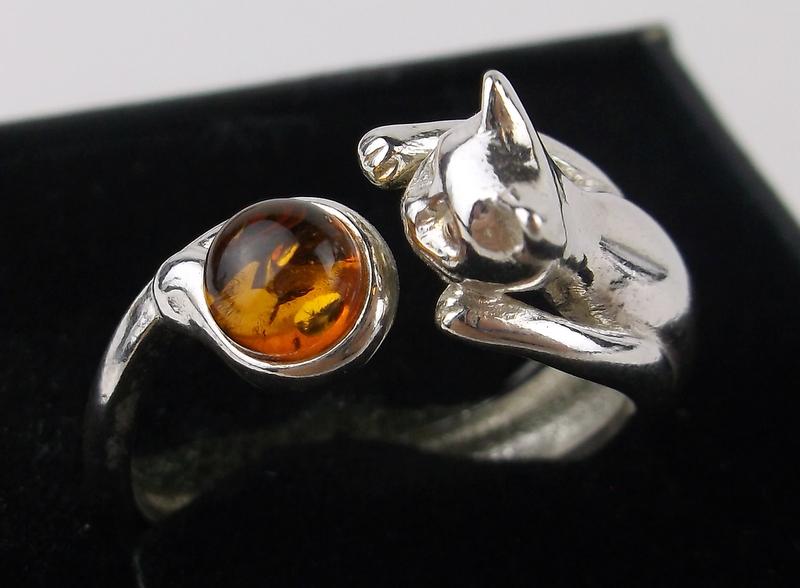 New Boxed Sterling Genuine Amber Cat Ring Size 7.5 (1 of 4)