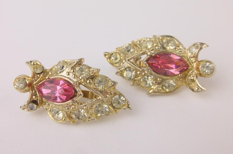 Mint 1950s Rhinestone Brooch Set (1 of 2)