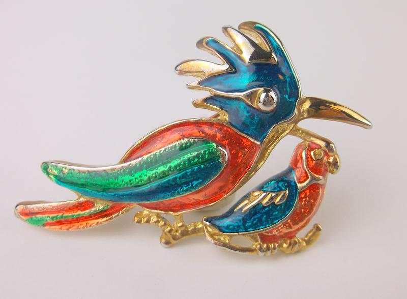 Stunning Enameled Vintage Bird Brooch (1 of 1)