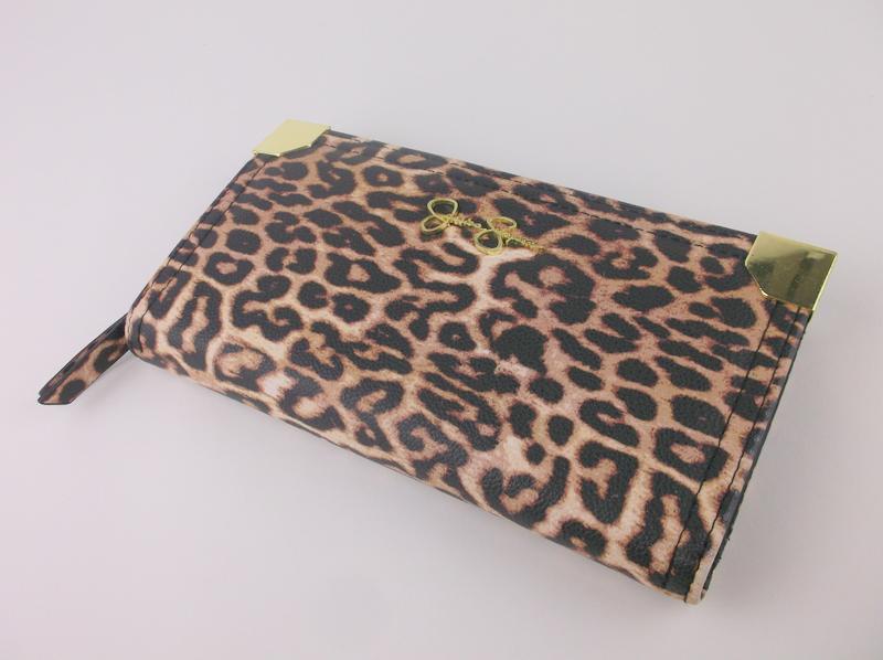 Like New Jessica Simpson Wallet (1 of 3)