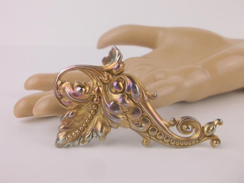 Gorgeous Antique 1950s Repousse Brooch (1 of 2)