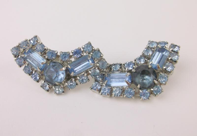 Stunning Antique 1950s Rhinestone Earrings (1 of 2)