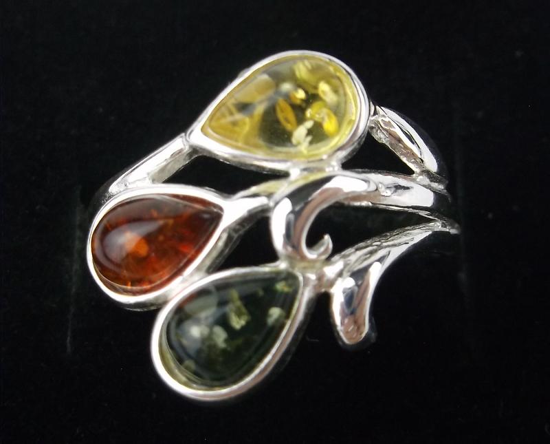 New Sterling Silver Genuine Amber Ring Size 6 (1 of 2)