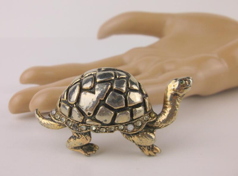 Gorgeous Antique 1950s Tortoise Turtle Brooch (1 of 3)