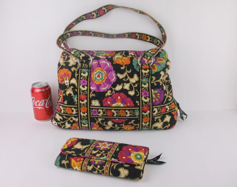 Stunning Vera Bradley Handbag Wallet Set (1 of 5)