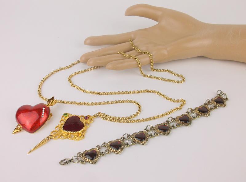 Vintage Rhinestone Heart Necklace Bracelet Brooch (1 of 3)