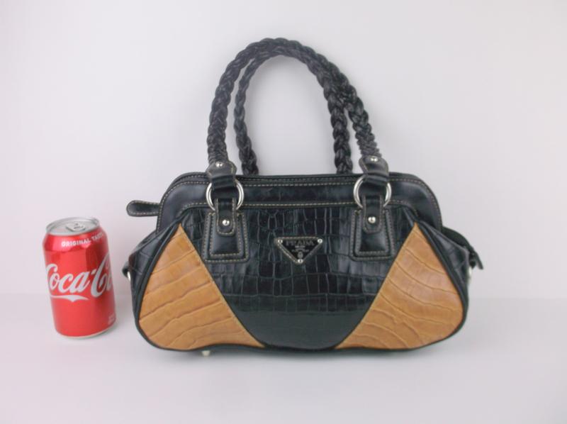 Gorgeous Leather Prada Handbag Purse (1 of 5)