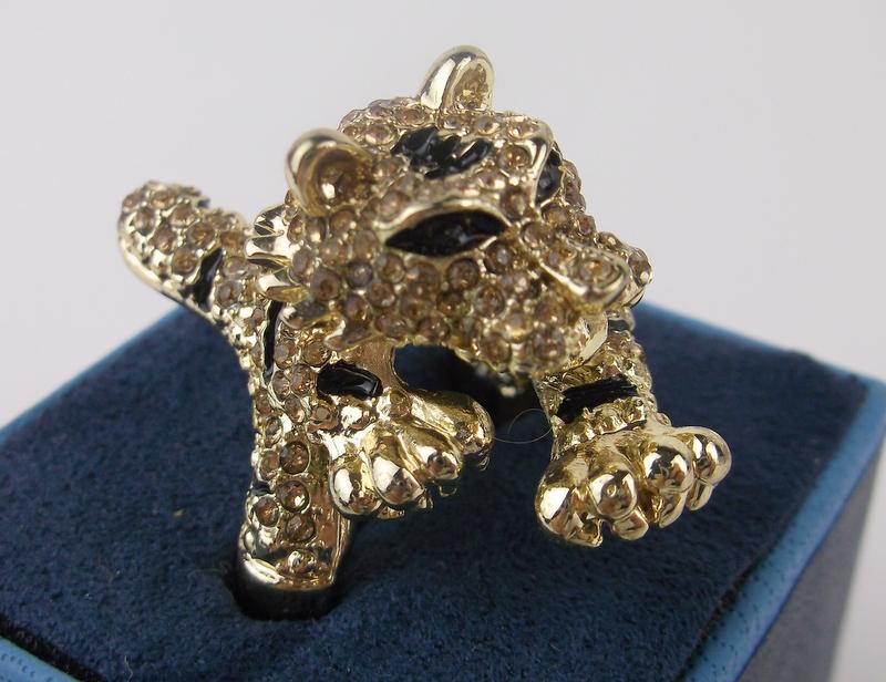 New Boxed Enameled Rhinestone Tiger Ring 8 (1 of 3)