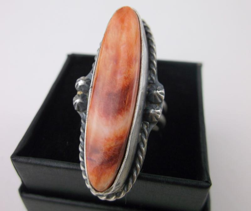 Huge Navajo Tony Yazzie Sterling Spiny Oyster Ring 6 (1 of 3)