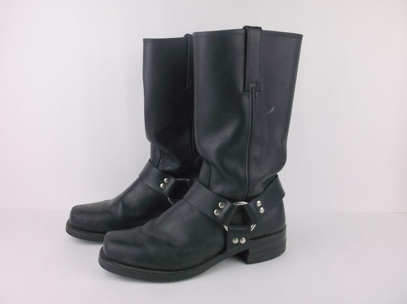 Stunning Frye Leather Boots Womens Size 8 (1 of 6)