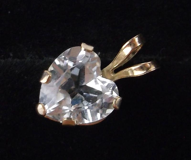 New 10kt Gold White Topaz Pendant (1 of 1)