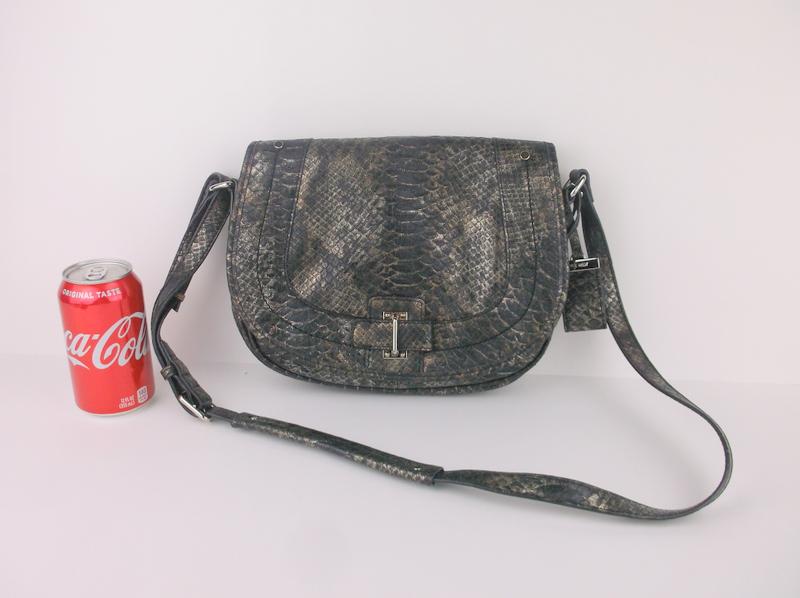 Stunning Nine West Crossbody Handbag Purse: Like New