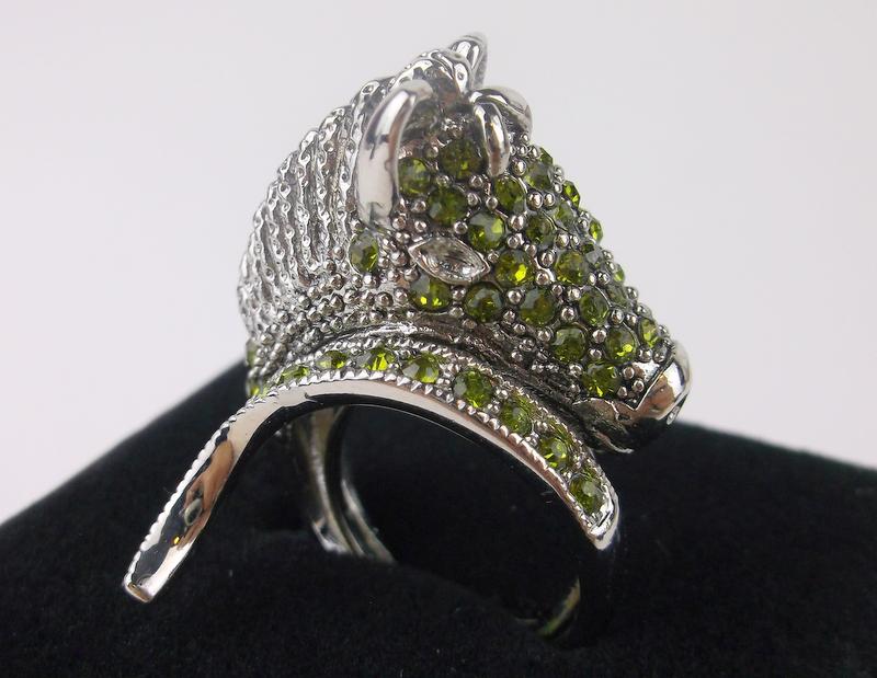 New Boxed Enameled Rhinestone Zebra Ring 8 (1 of 3)