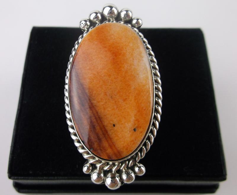 Huge Navajo Ray Jack Sterling Spiny Oyster Ring 9 (1 of 4)
