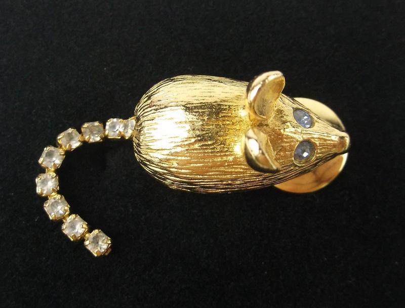 Stunning Vintage Rhinestone Mouse Pin Brooch (1 of 1)