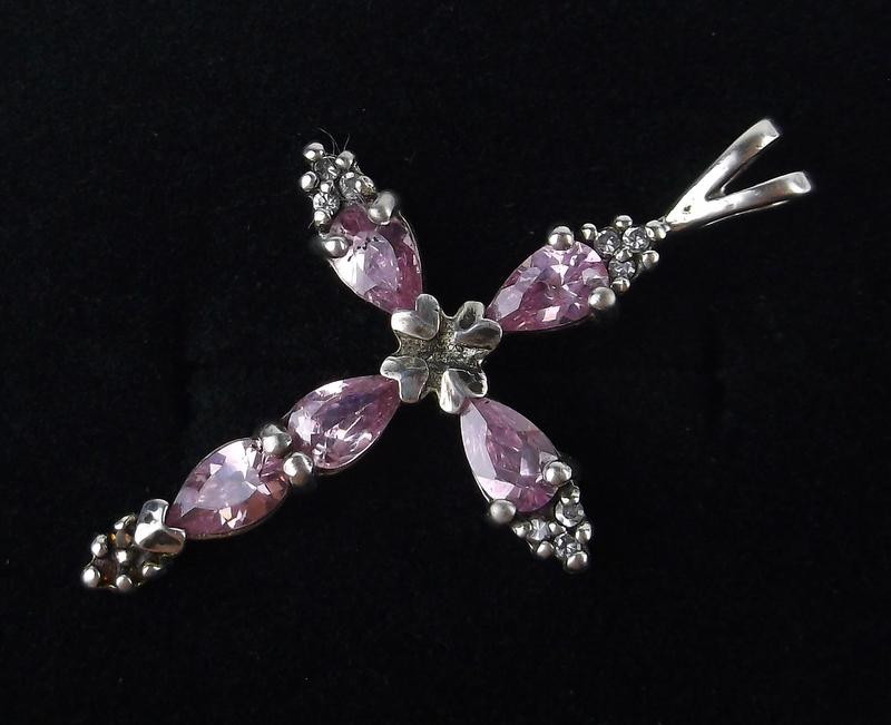 Stunning Vintage Sterling Silver Amethyst Cross Pendant (1 of 1)