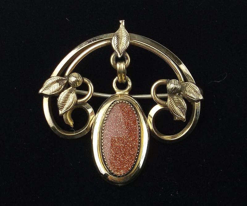 1950s TK 12kt Gold Filled Gold Stone Brooch Stunning (1 of 2)