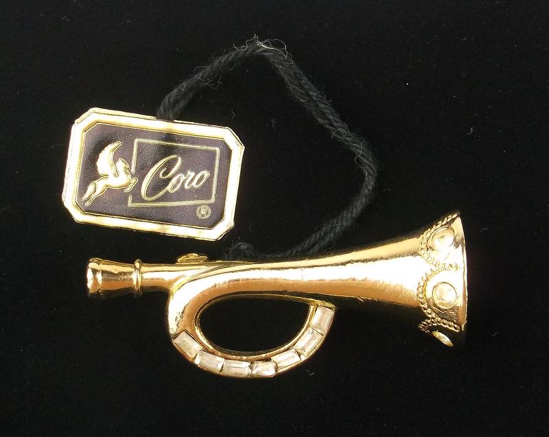 Mint Antique 1950s Coro Craft Trumpet Brooch Tagged: Mint Condition, In Like New Condition, Perfect