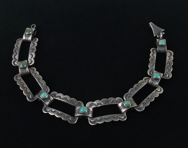 Mint 1950s Navajo Sterling Turquoise Bracelet 7.5" (1 of 5)