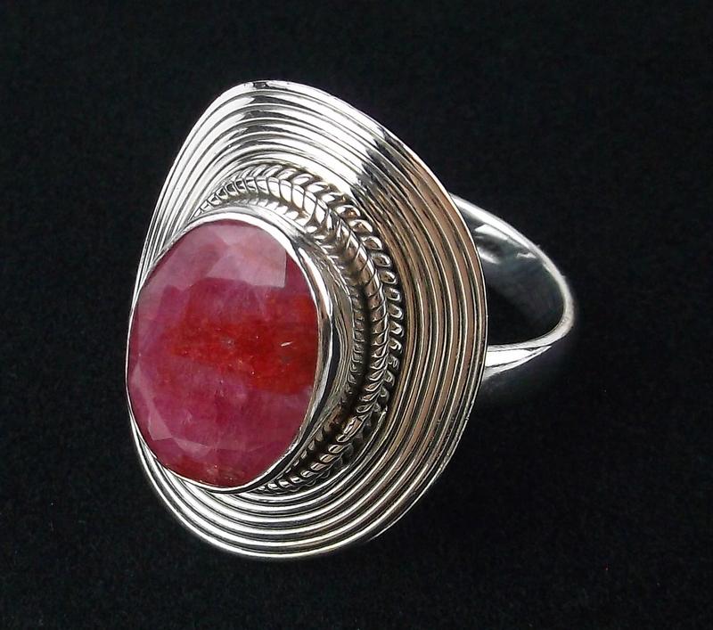 New Boxed Large Sterling Silver 7ct Ruby Ring Size 9 (1 of 2)