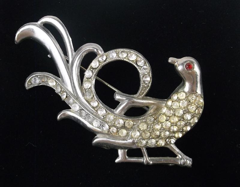Stunning 1930s Rhinestone Peacock Brooch (1 of 3)