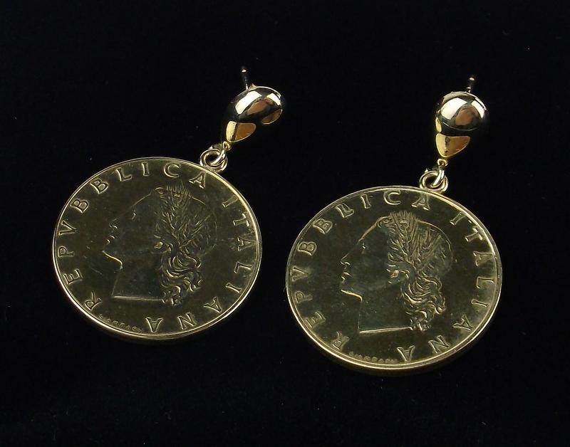 Stunning 14kt Gold Coin Drop Stud Earrings (1 of 4)