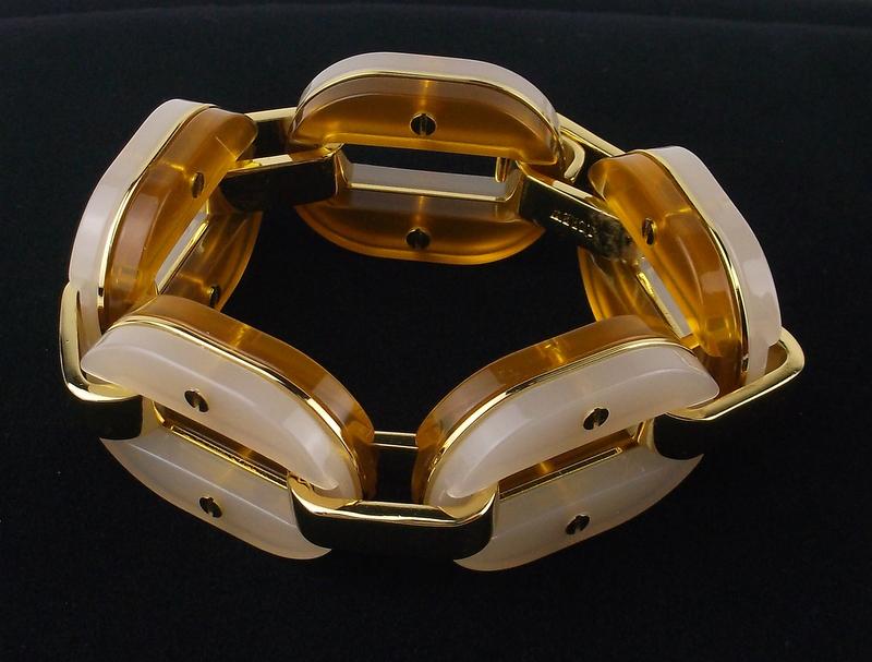 Stunning J Crew Lucite Bracelet 8" (1 of 3)
