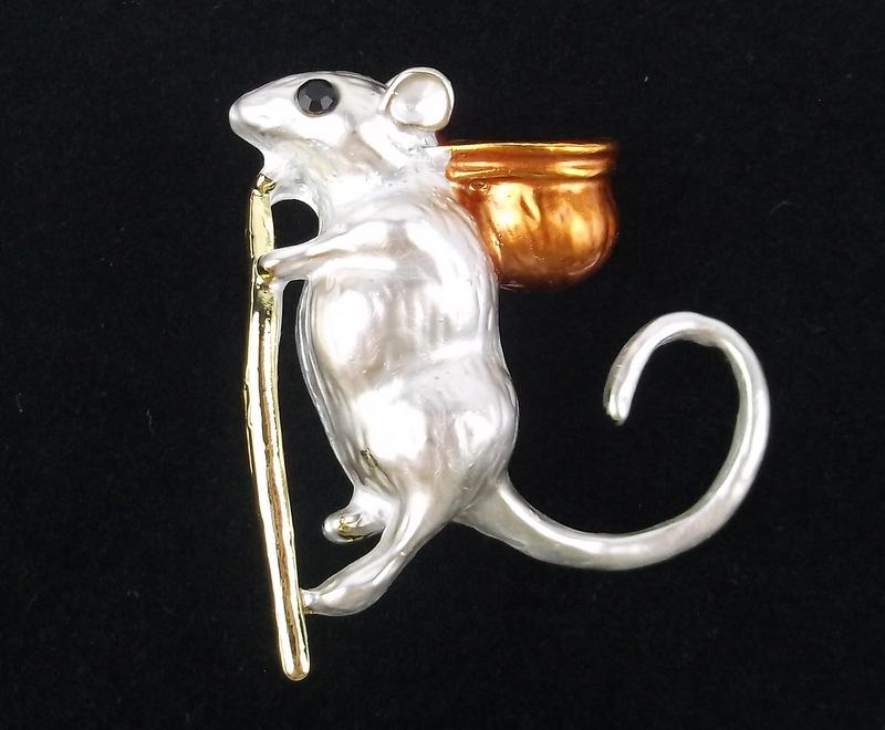 Mint Enameled Rhinestone Traveling Mouse Brooch (1 of 1)