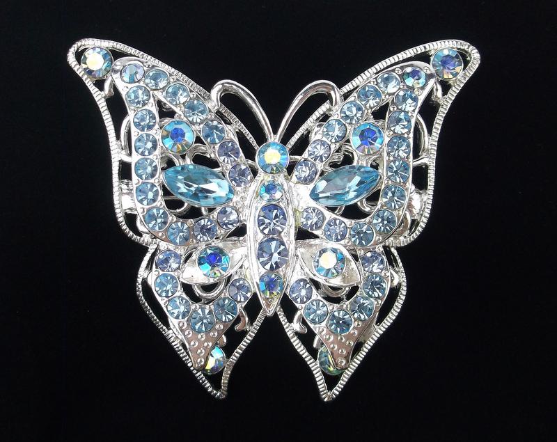 Mint Vintage Large Rhinestone Butterfly Brooch (1 of 2)