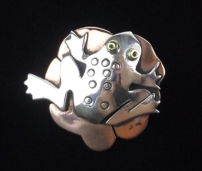 Stunning Sterling Silver Copper Frog Lilly Pad Brooch (1 of 2)